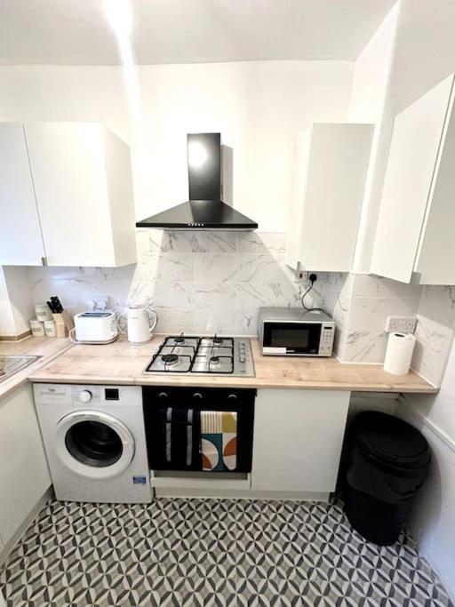Quirky 3 Bedroom Flat In Shoreditch ロンドン エクステリア 写真