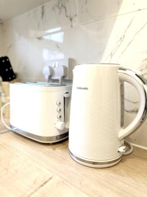 Quirky 3 Bedroom Flat In Shoreditch ロンドン エクステリア 写真