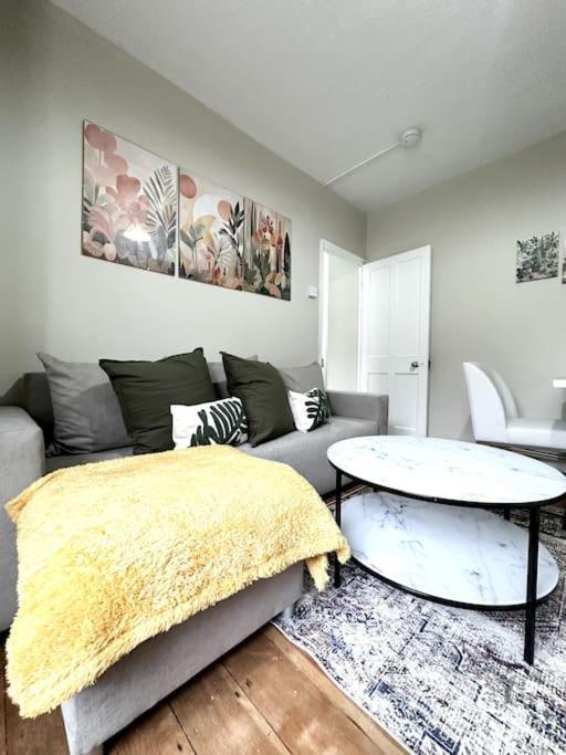 Quirky 3 Bedroom Flat In Shoreditch ロンドン エクステリア 写真